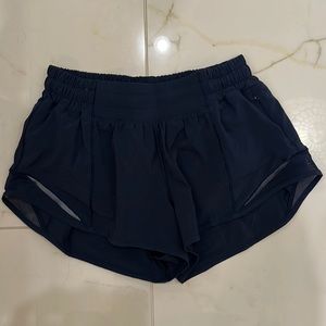 Lululemon Hotty Hot shorts